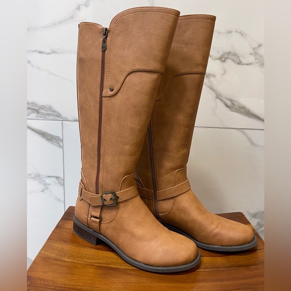 G by Guess Shoes - G by Guess, tall boots, size 10, light brown